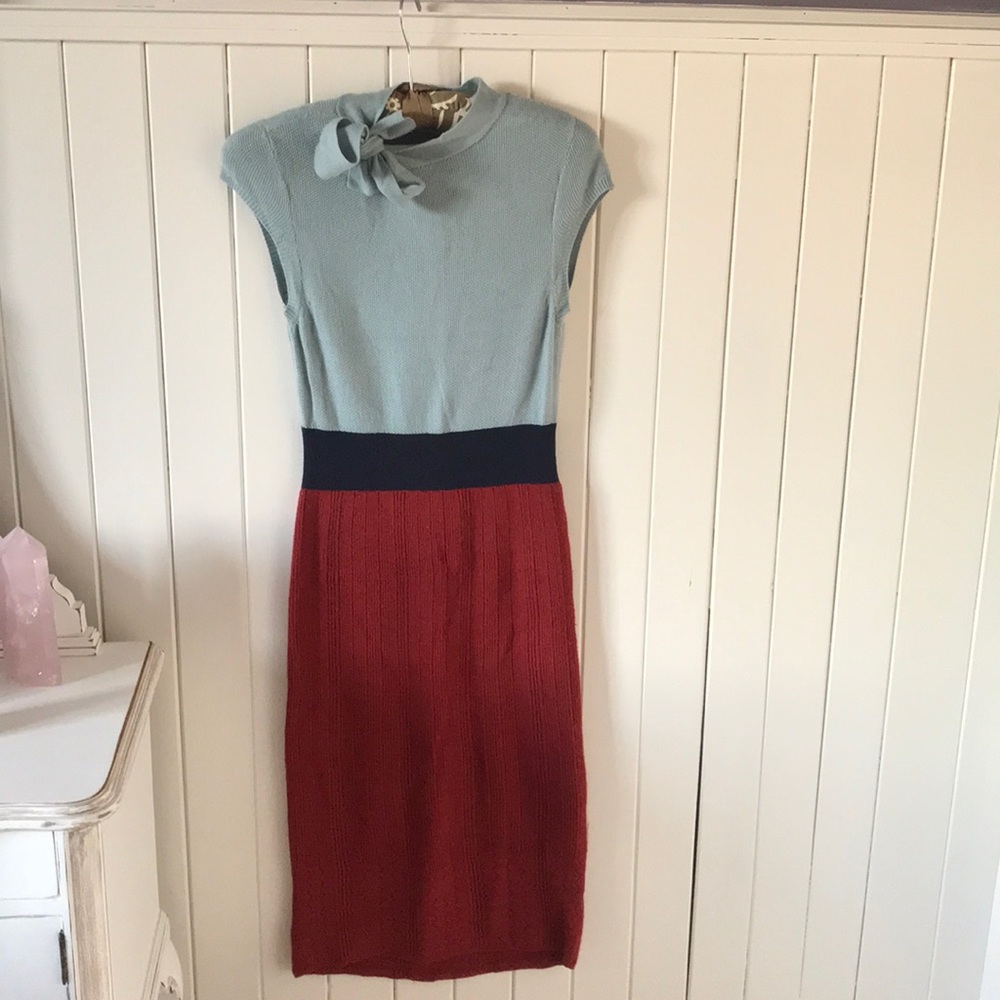 Knit dress, bow detail, tiny cap sleeves